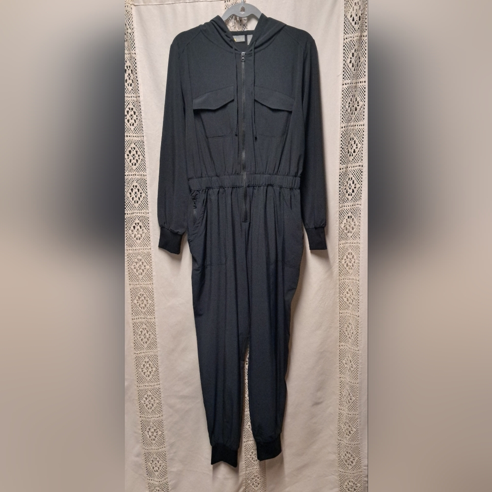 Zella Getaway Jumpsuit Size M NWT